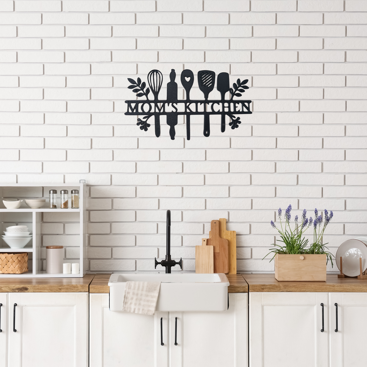 “Mom’s Kitchen” Wall Art – Black | Modern Kitchen Decor